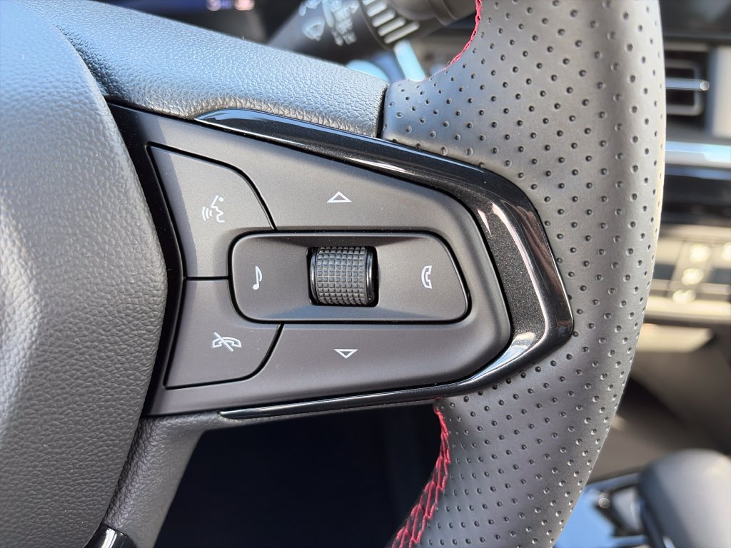 New 2026 Chevrolet Trax RS w/ Driver Confidence Package FWD image 11