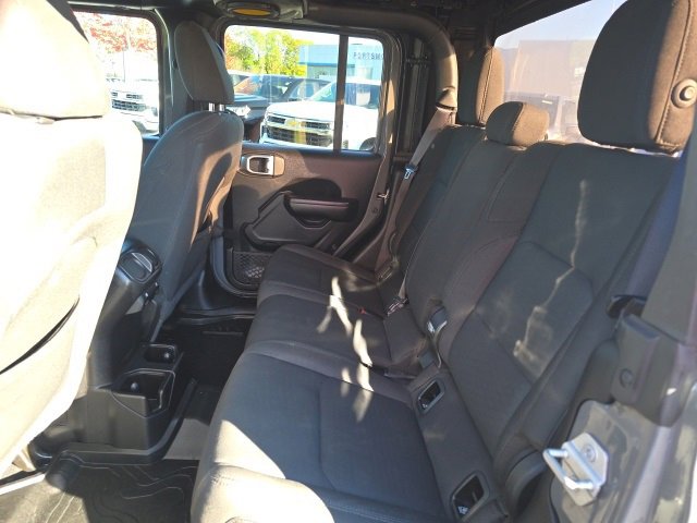 Used 2020 Jeep Gladiator Sport w/ Quick Order Package 23S image 20