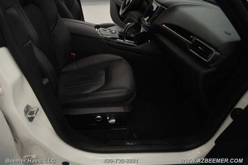 Used 2022 Maserati Levante Modena image 20