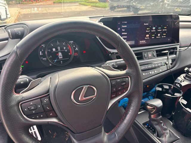 Used 2024 Lexus ES 350 F Sport w/ Accessory Package (Z1) FWD image 11