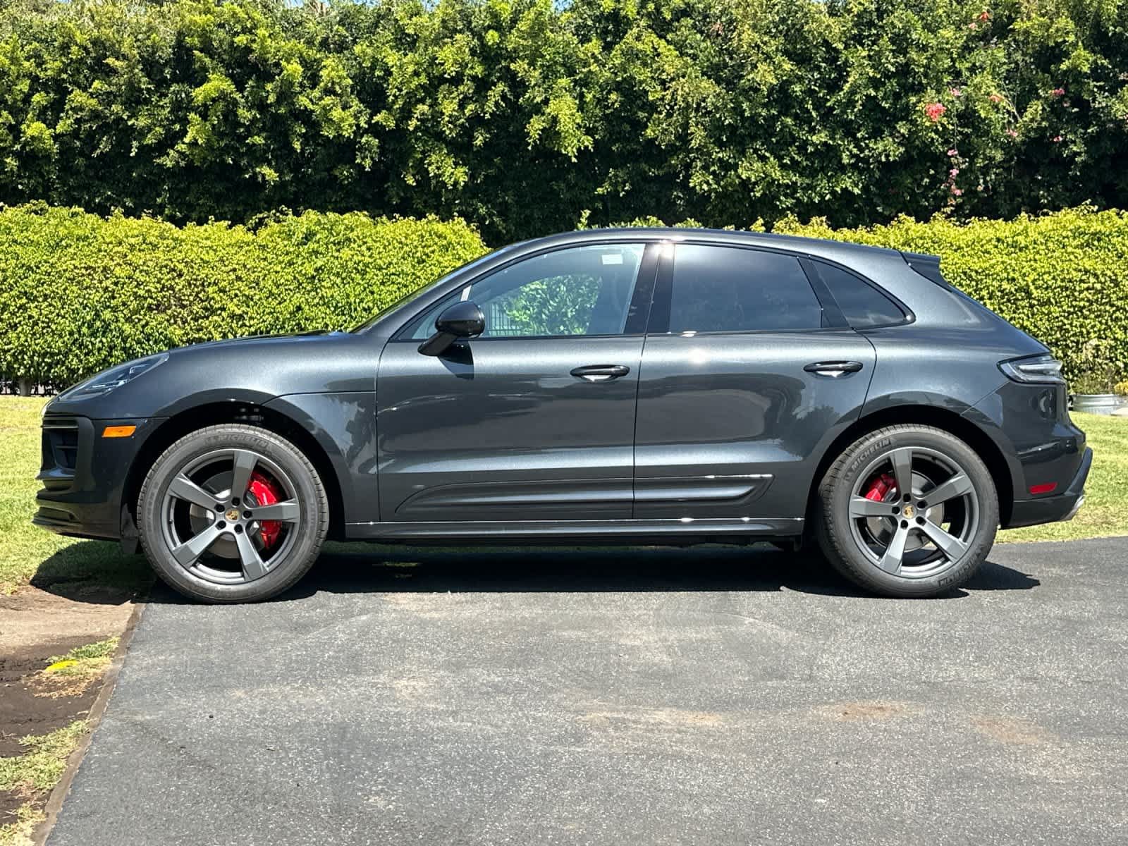 New 2026 Porsche Macan S AWD/4WD image 2