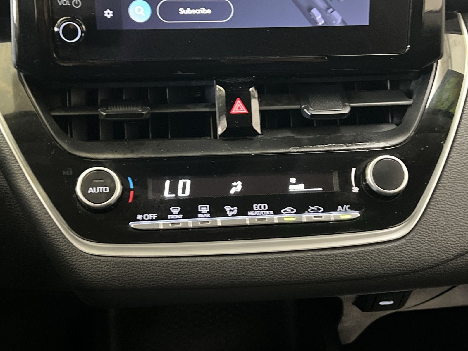 Used 2024 Toyota Corolla LE FWD image 20