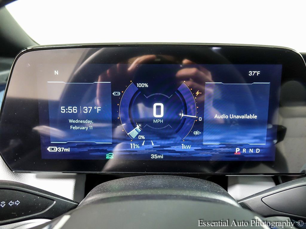 New 2026 Chevrolet Equinox EV LT image 12