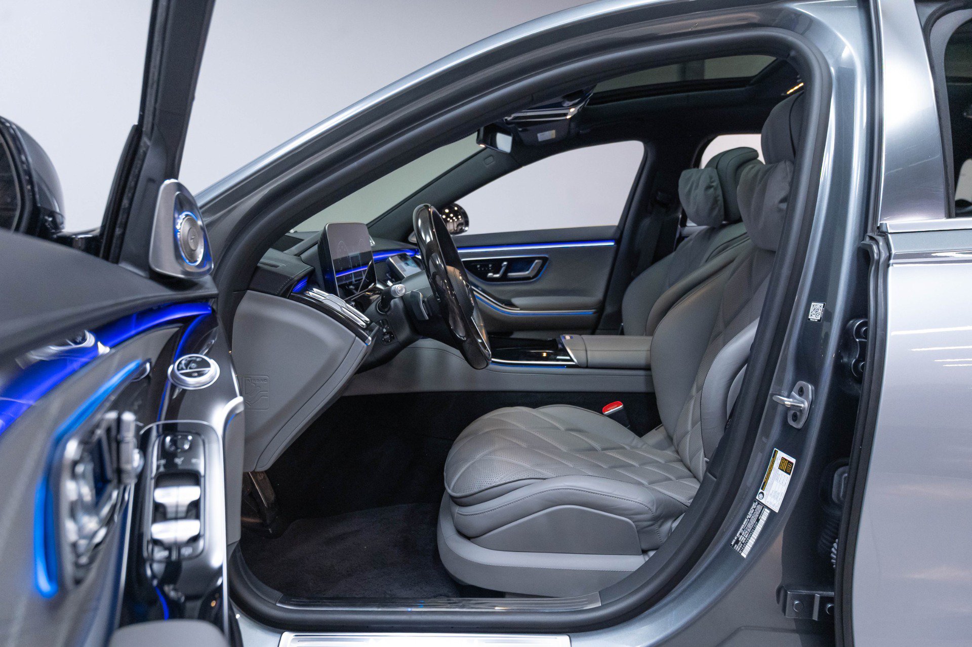 Used 2024 Mercedes-Benz Maybach S 680 4MATIC image 7