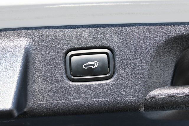 Used 2024 Hyundai Palisade Calligraphy image 9