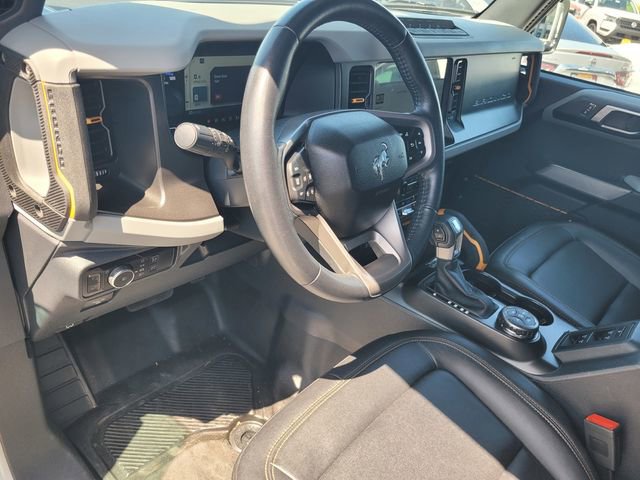 Used 2023 Ford Bronco Badlands image 12
