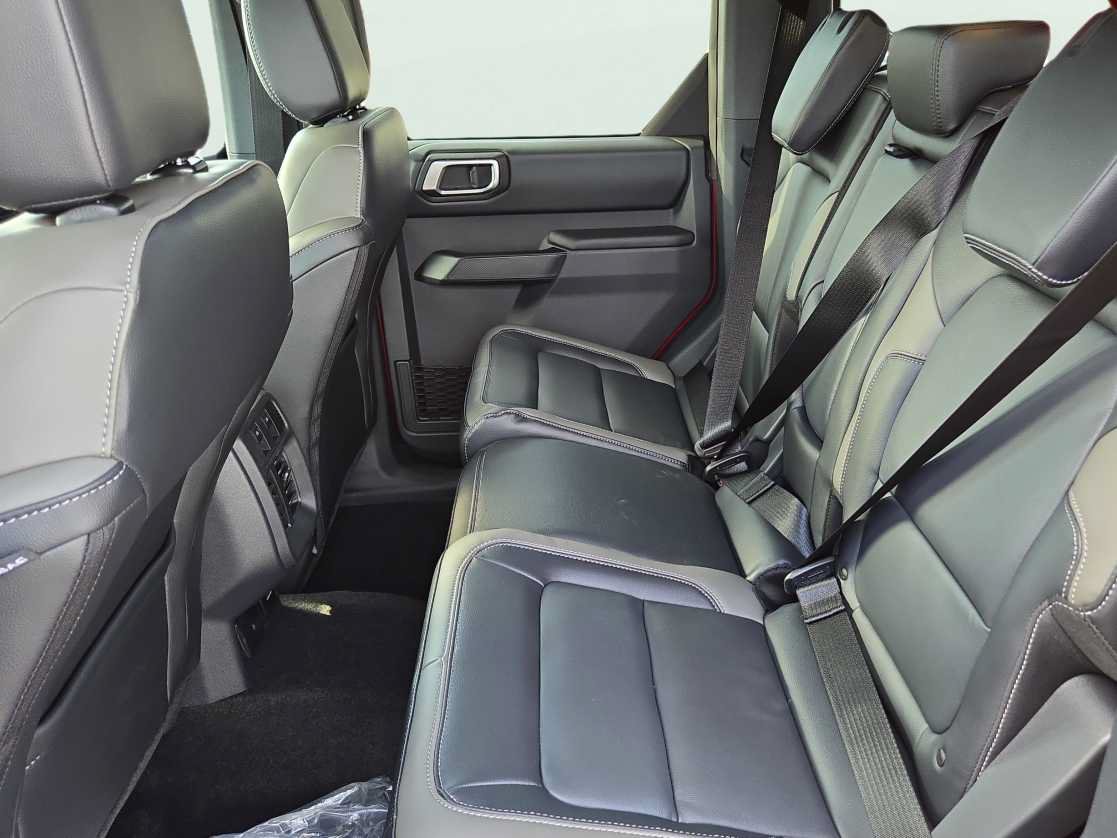 New 2026 Ford Bronco Outer Banks AWD/4WD image 24