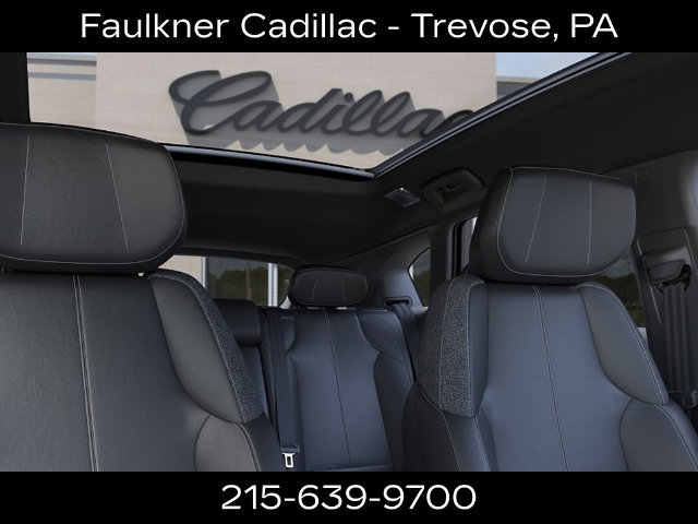 New 2027 Cadillac Optiq Luxury w/ LPO, Floor Liner Package AWD/4WD image 24