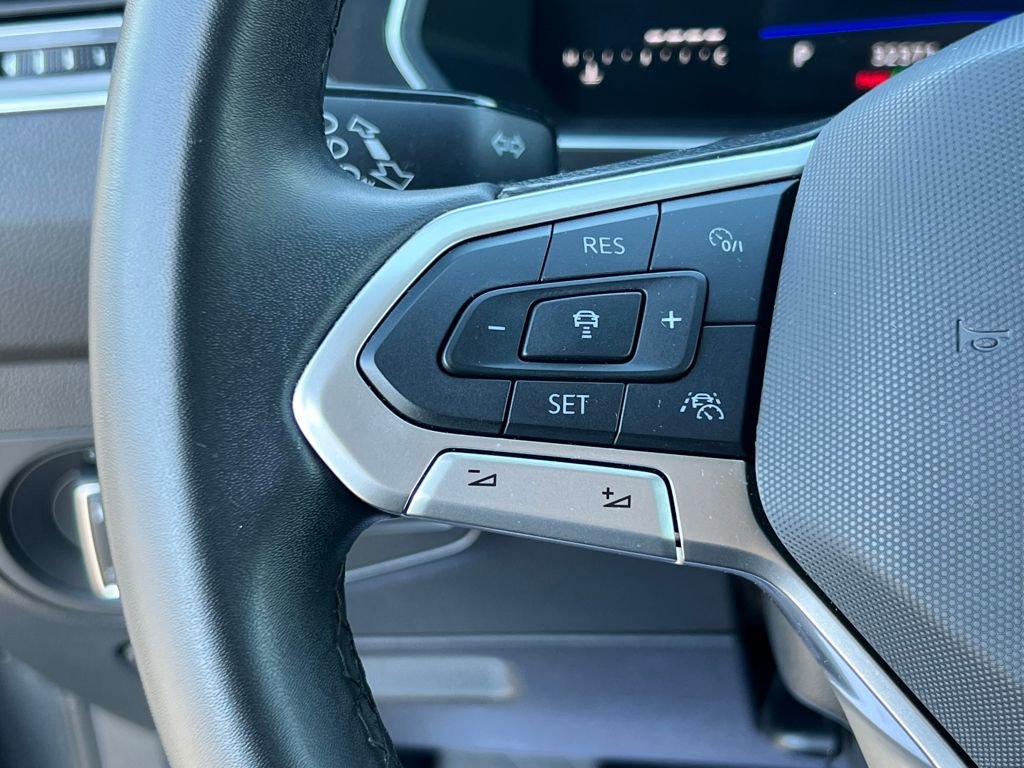 Used 2024 Volkswagen Tiguan Wolfsburg Edition image 17