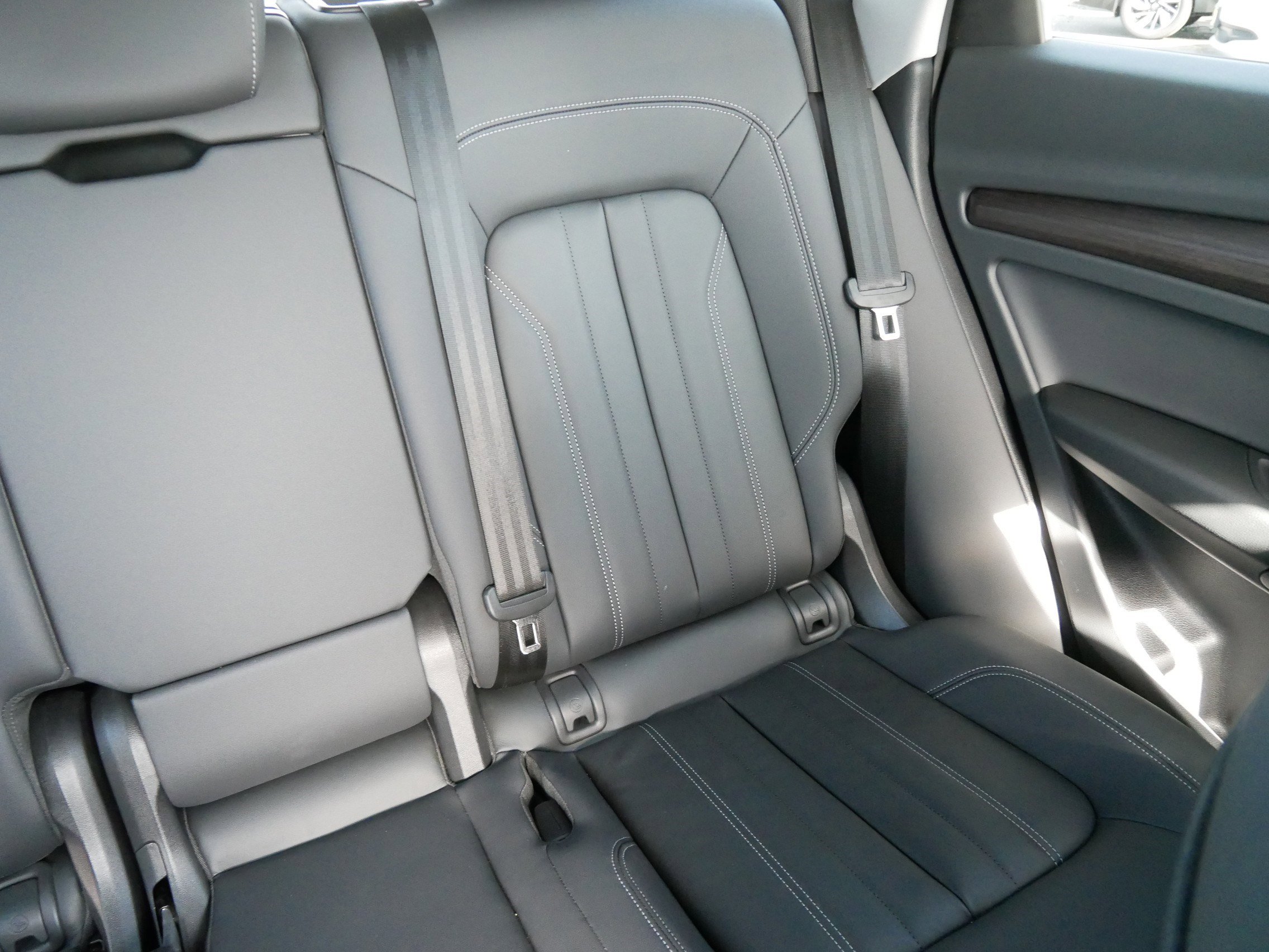 Used 2025 Audi Q5 2.0T Premium w/ Convenience Plus Package image 23