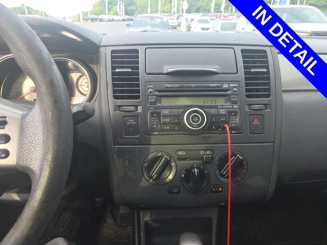Used 2007 Nissan Versa Hatchback w/ ABS Pkg FWD image 7