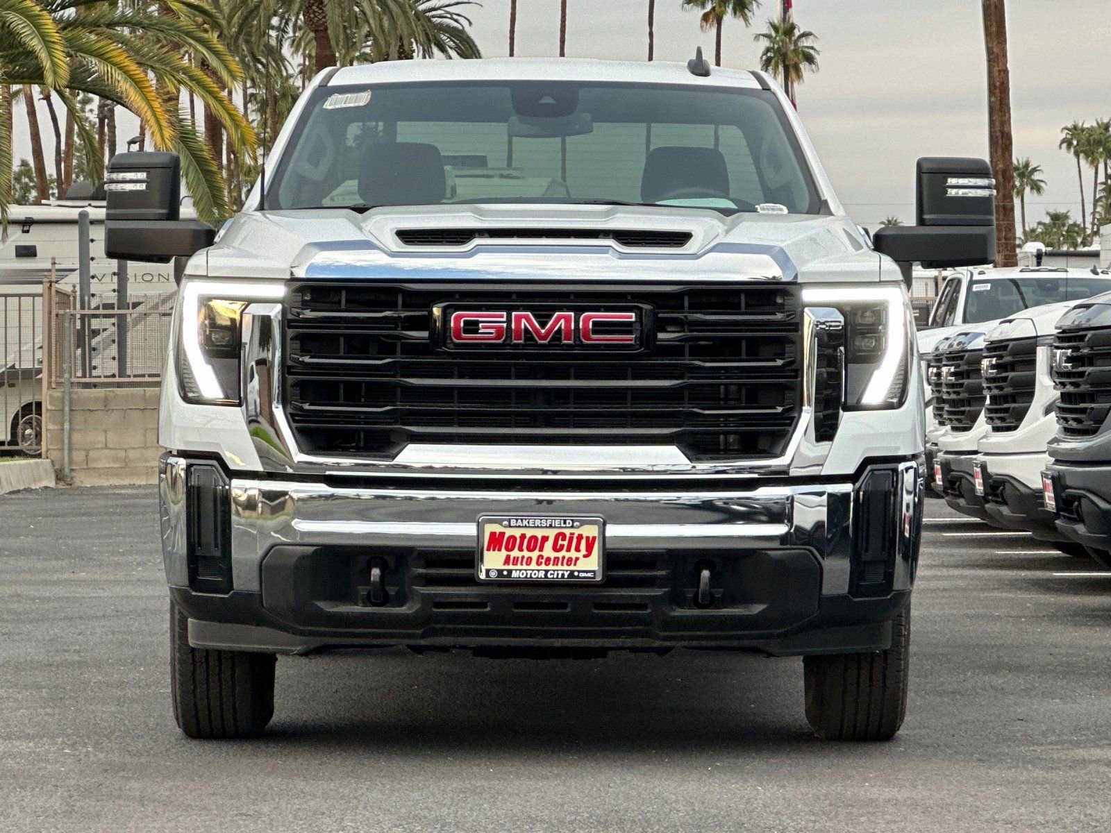 New 2025 GMC Sierra 2500 Pro w/ Convenience Package AWD/4WD image 9