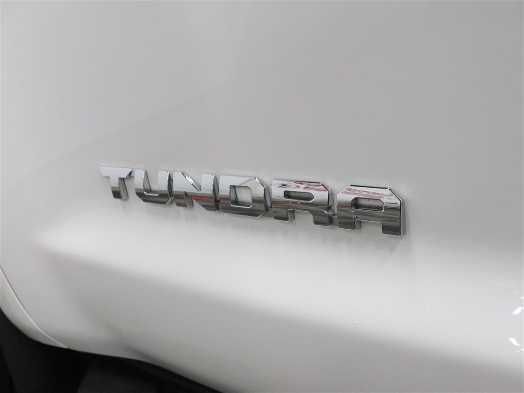 Used 2021 Toyota Tundra Limited w/ Limited Premium Package AWD/4WD image 38