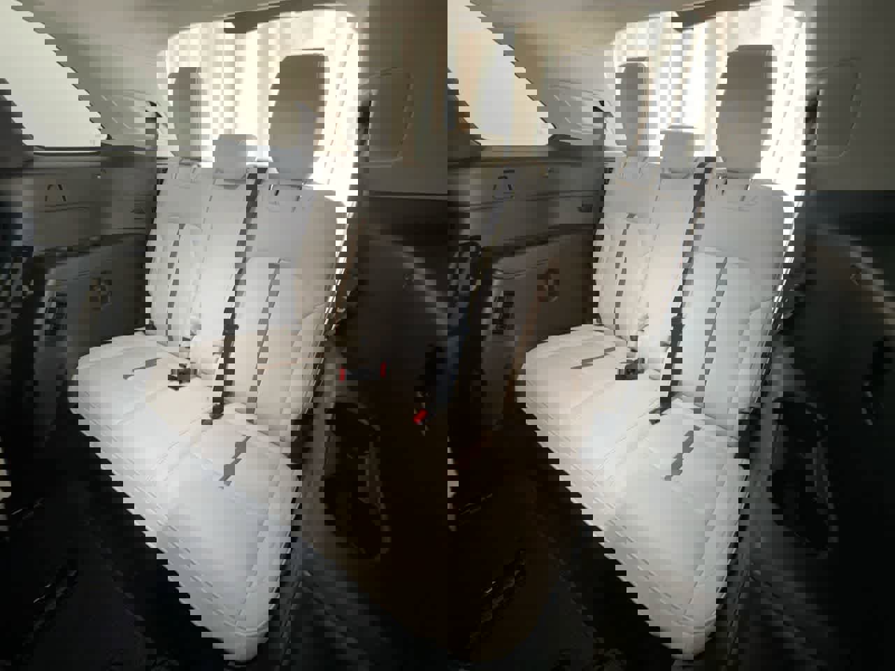 Used 2024 MAZDA CX-90 Plug-In Hybrid w/ Premium Plus image 24