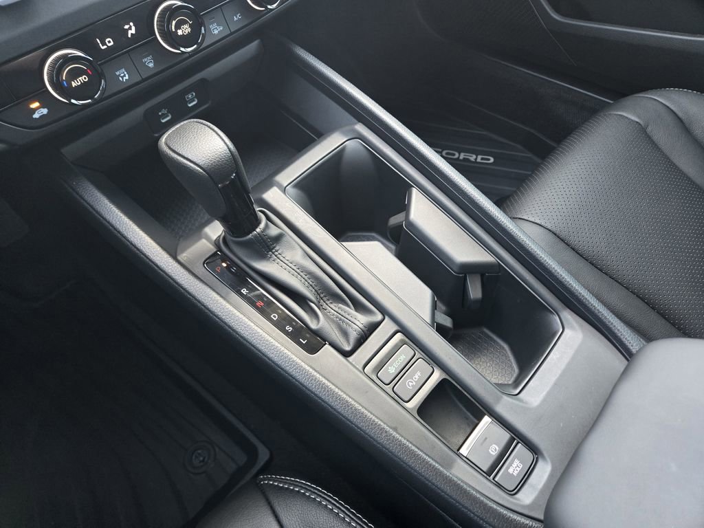 Certified 2025 Honda Accord SE image 27