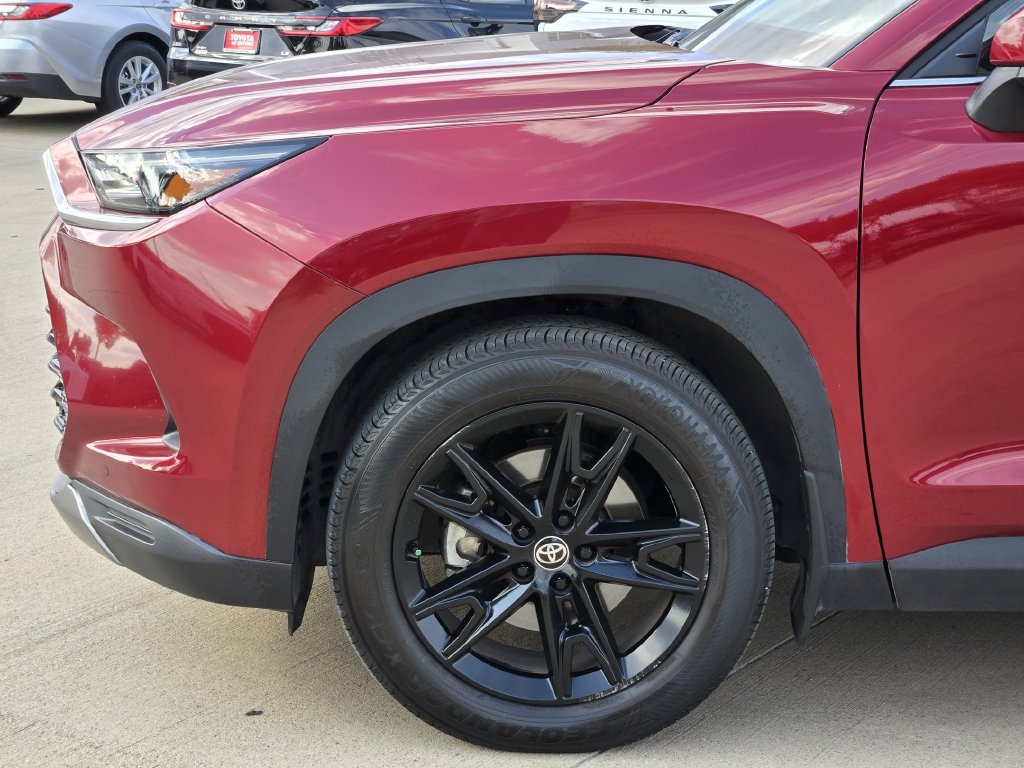 Certified 2024 Toyota Grand Highlander AWD image 7