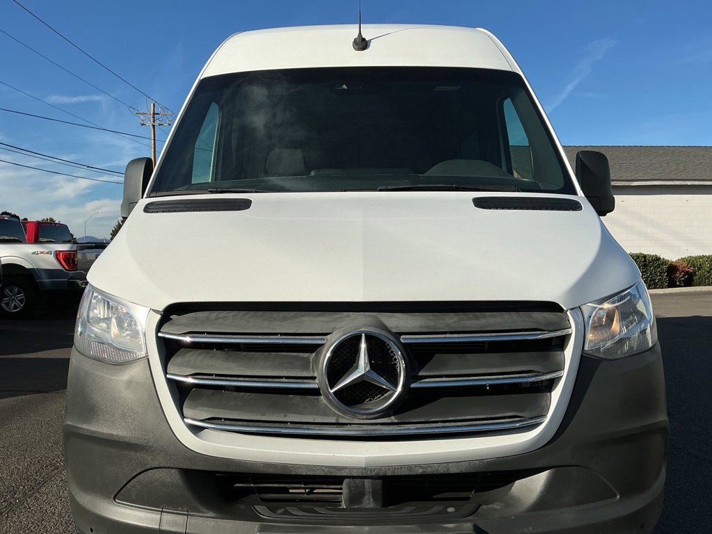 Used 2019 Mercedes-Benz Sprinter 144 image 12