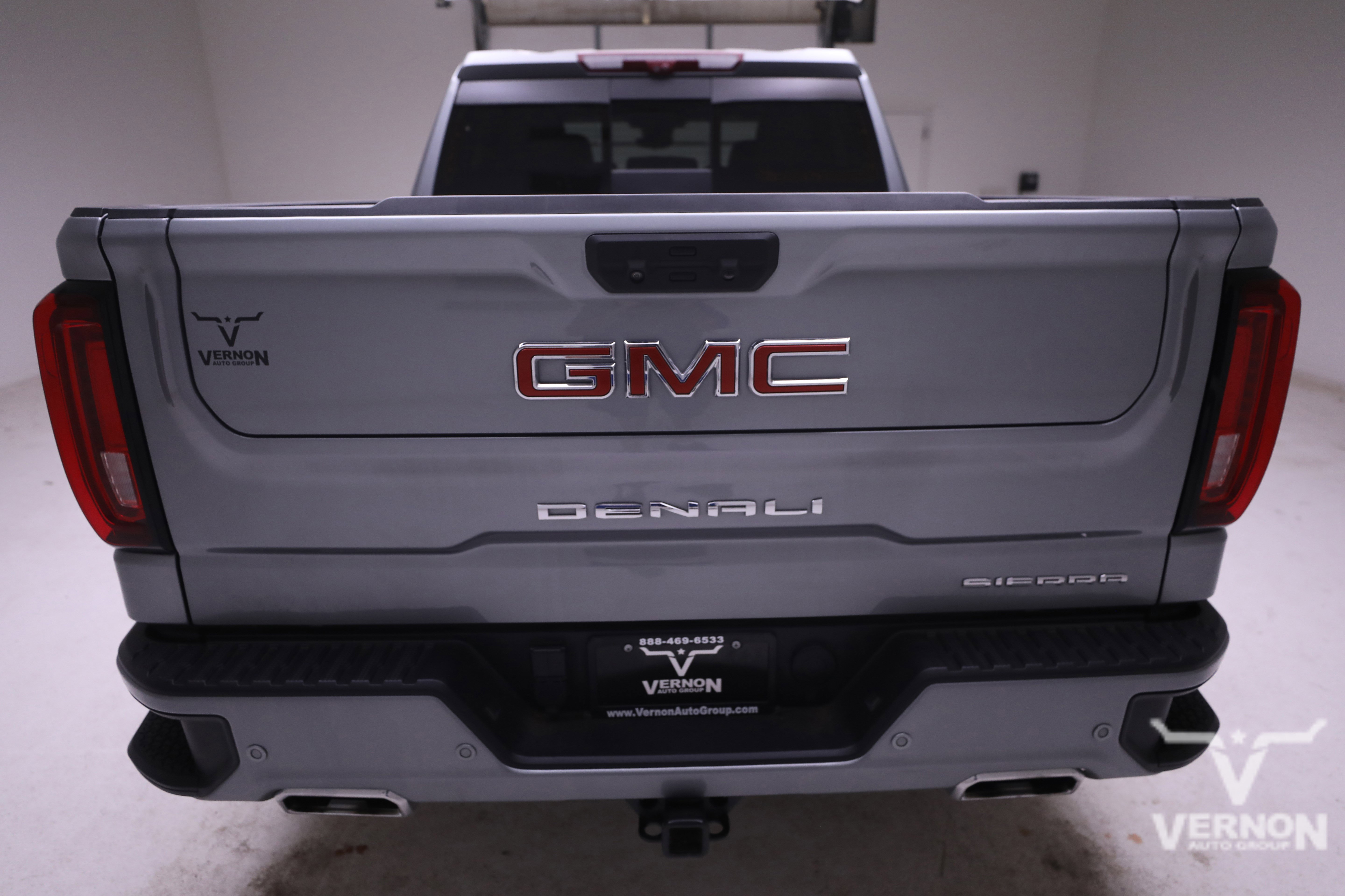 Used 2023 GMC Sierra 1500 Denali w/ Denali Reserve Package image 4