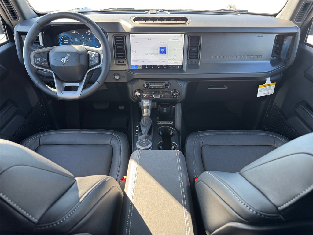 New 2025 Ford Bronco Badlands image 10