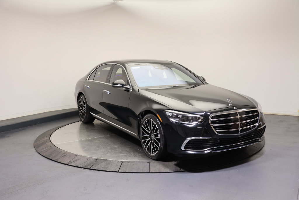 Certified 2023 Mercedes-Benz S 580 4MATIC Sedan image 3