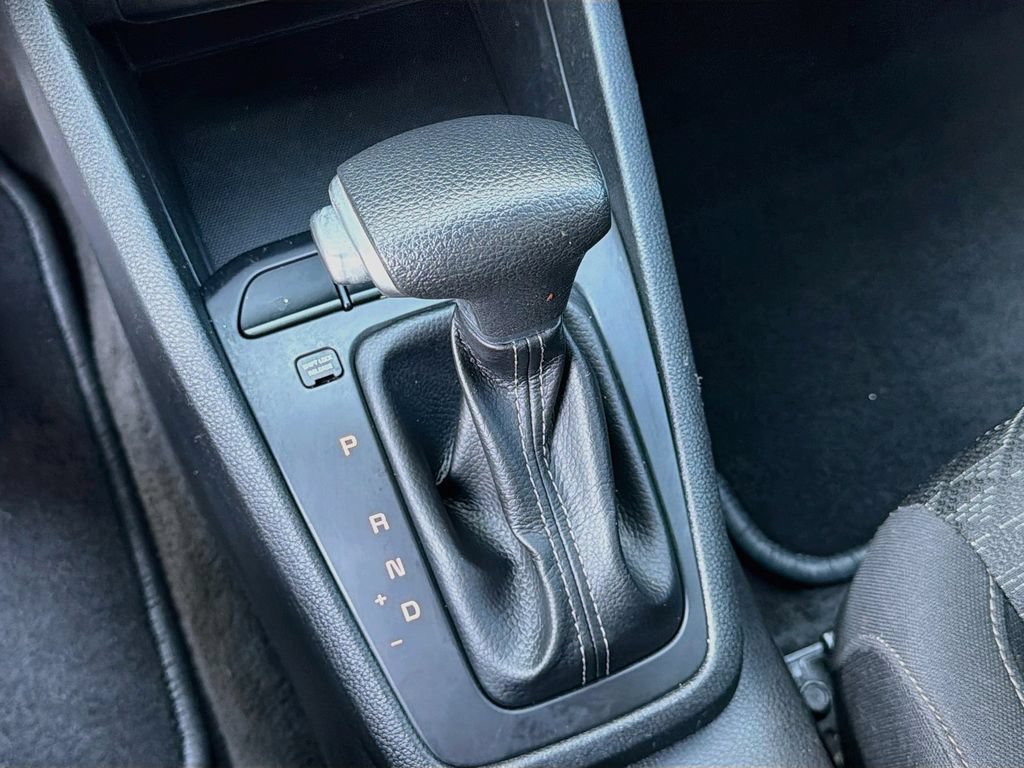 Used 2021 Kia Rio S FWD image 14