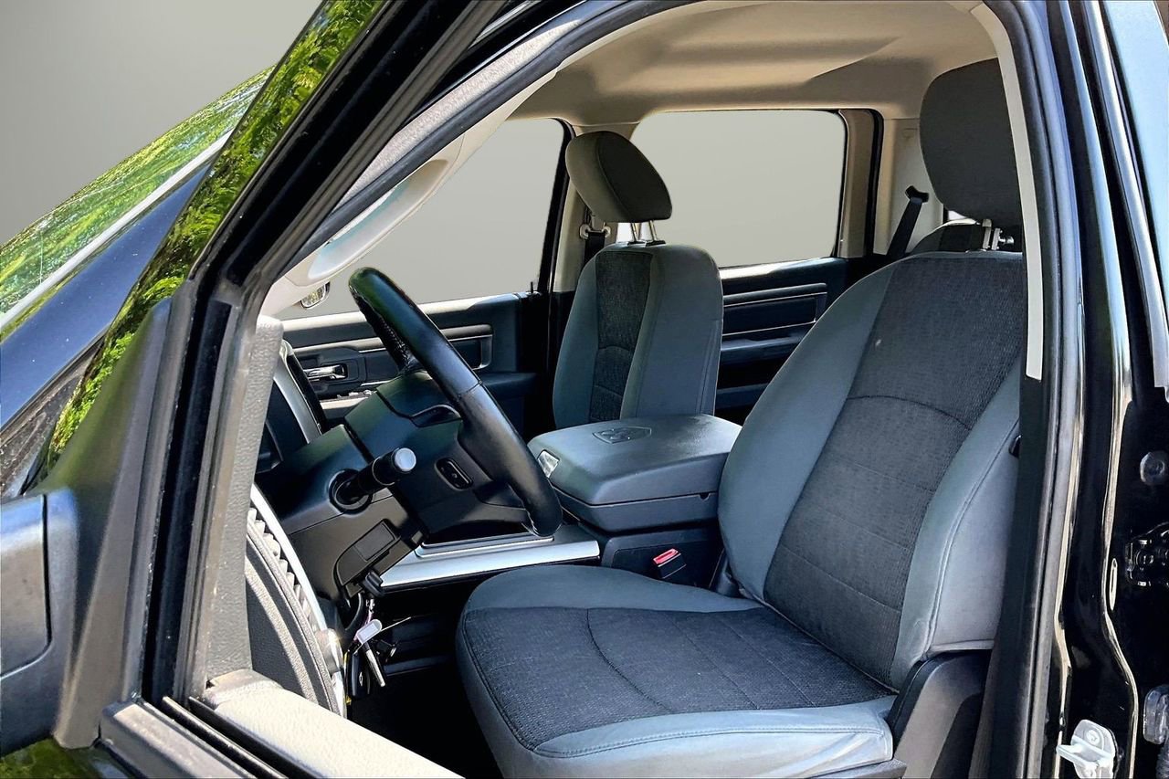 Used 2015 RAM 1500 Big Horn AWD/4WD image 20