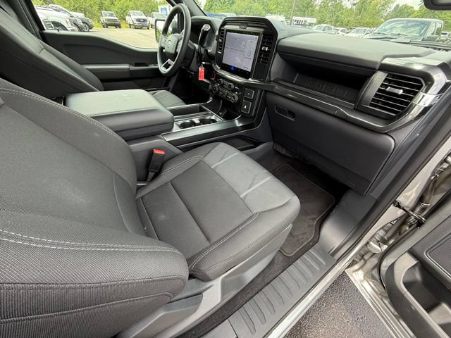 New 2026 Ford F150 STX w/ Equipment Group 200A AWD/4WD image 19
