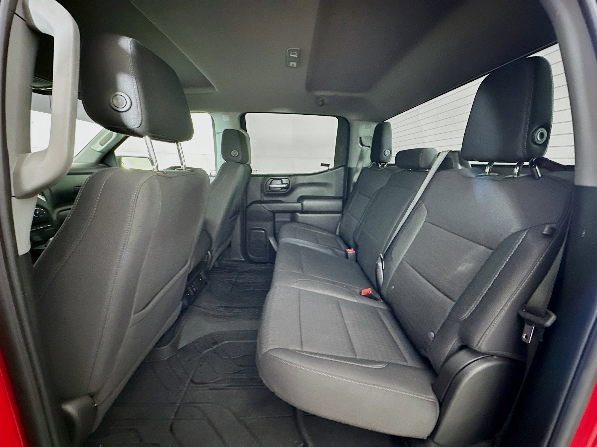 Used 2024 Chevrolet Silverado 1500 Custom image 25