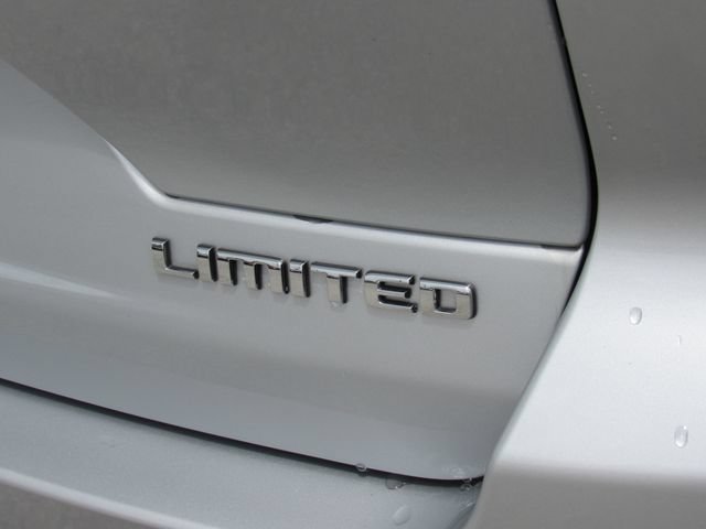 Used 2022 Jeep Grand Cherokee Limited AWD/4WD image 13