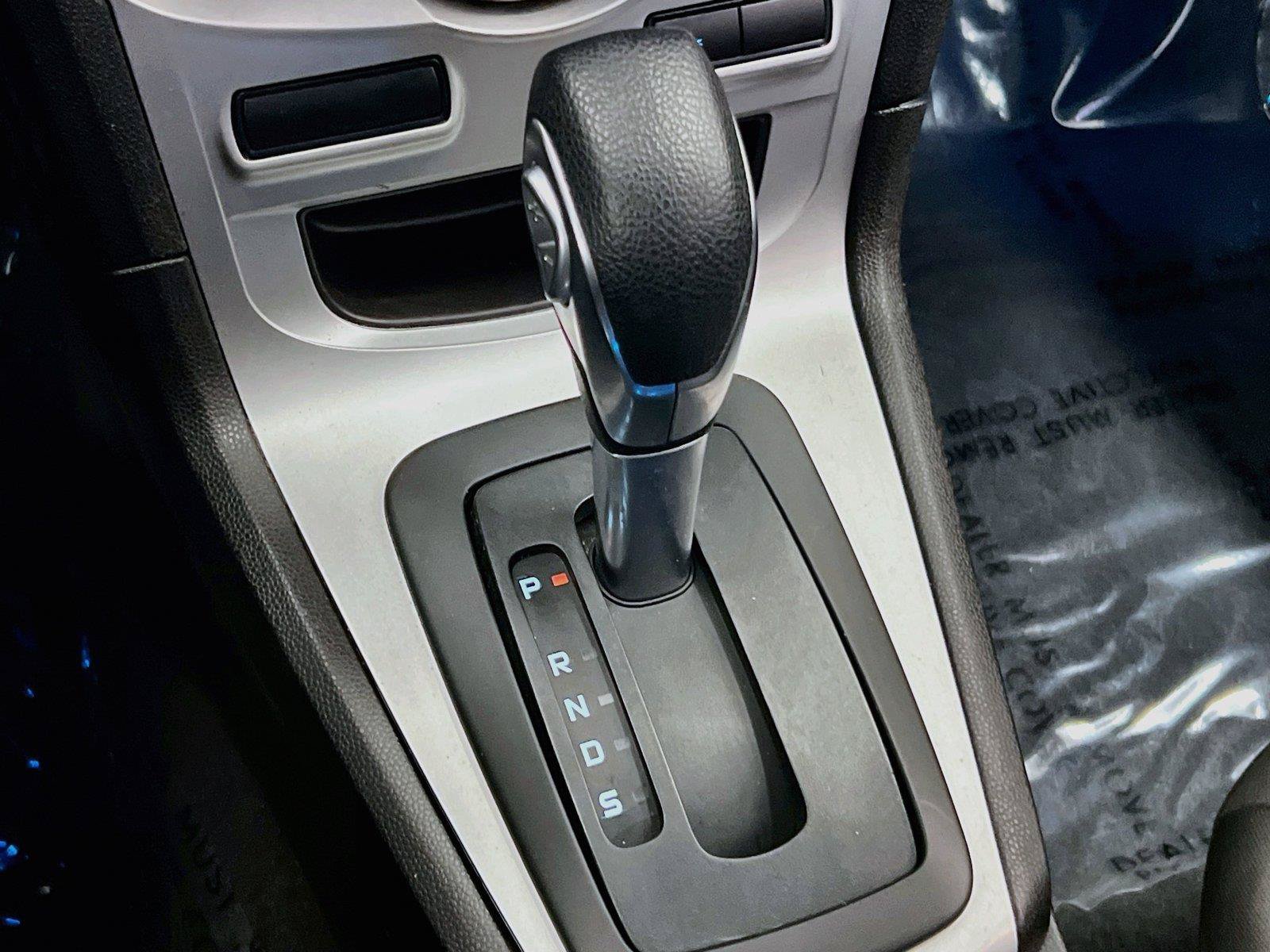 Used 2017 Ford Fiesta SE FWD image 9