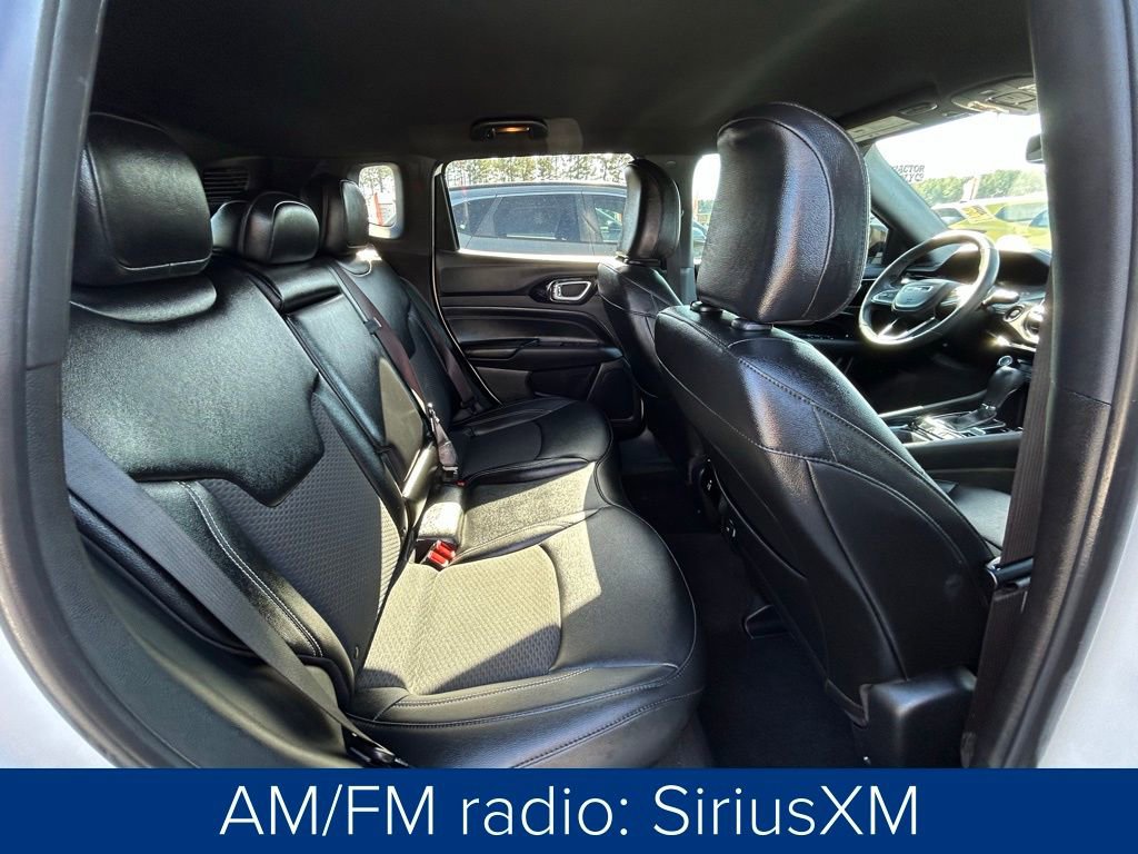 Used 2024 Jeep Compass Latitude w/ Convenience Group image 22