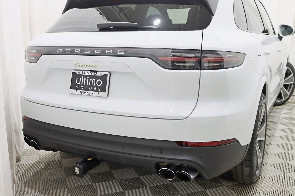 Used 2023 Porsche Cayenne image 14