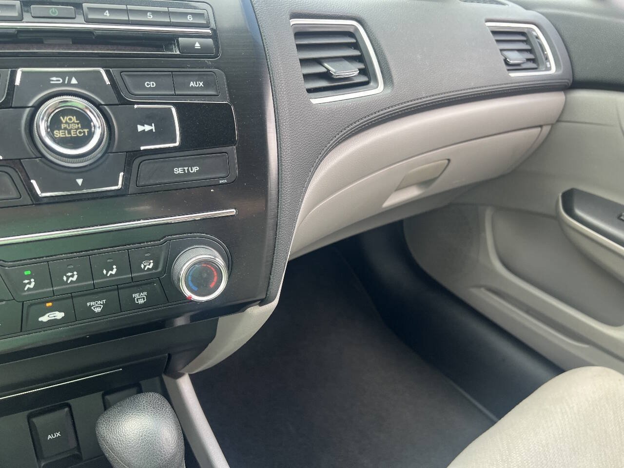 Used 2013 Honda Civic LX image 5