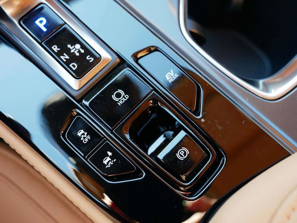 New 2025 Lexus NX 350h AWD w/ Accessory Package (2T) image 33