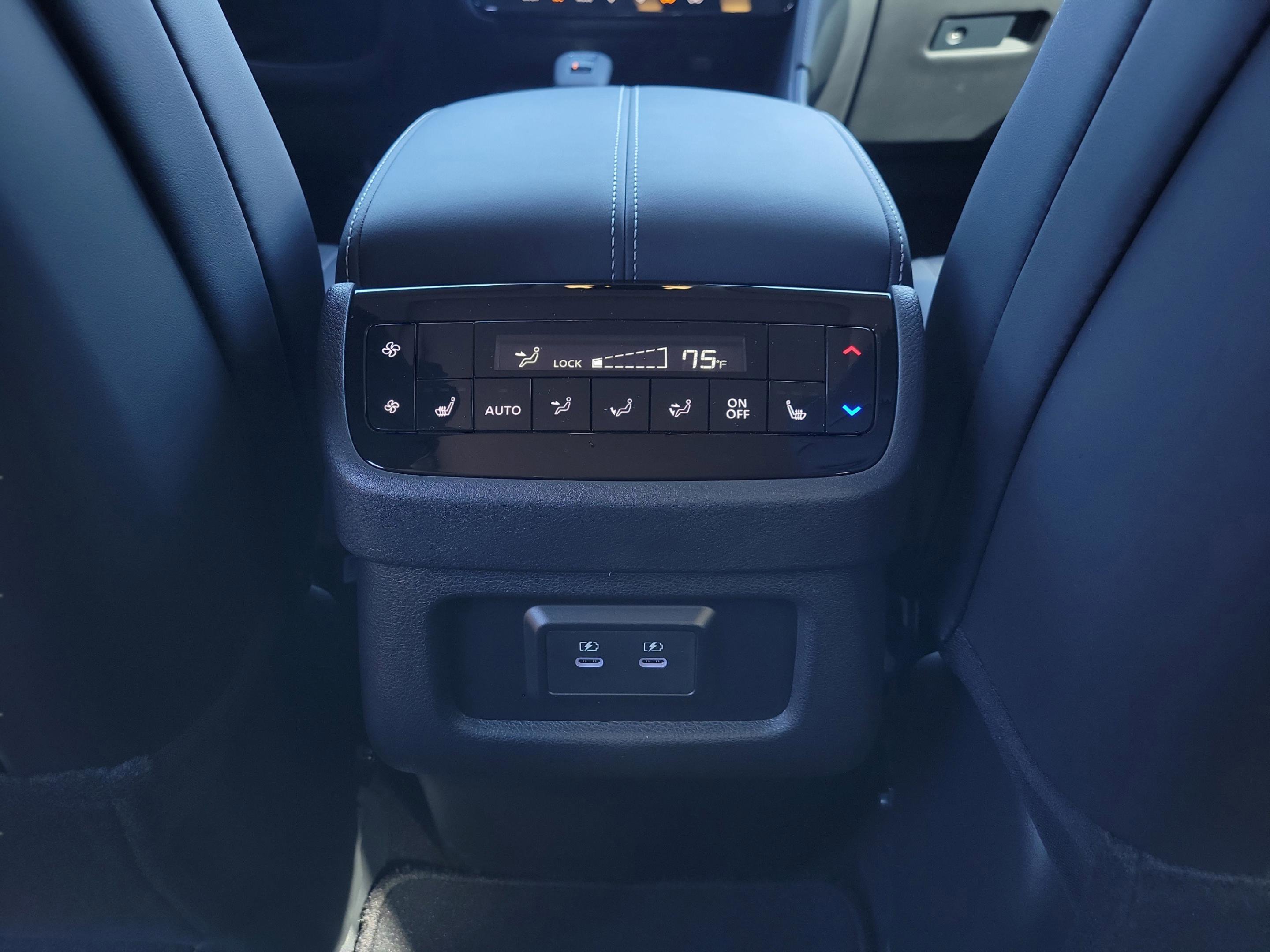 New 2026 INFINITI QX60 Luxe w/ Family Package image 25