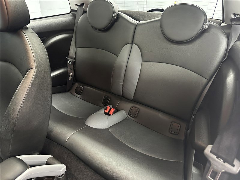 Used 2010 MINI Cooper S FWD image 3