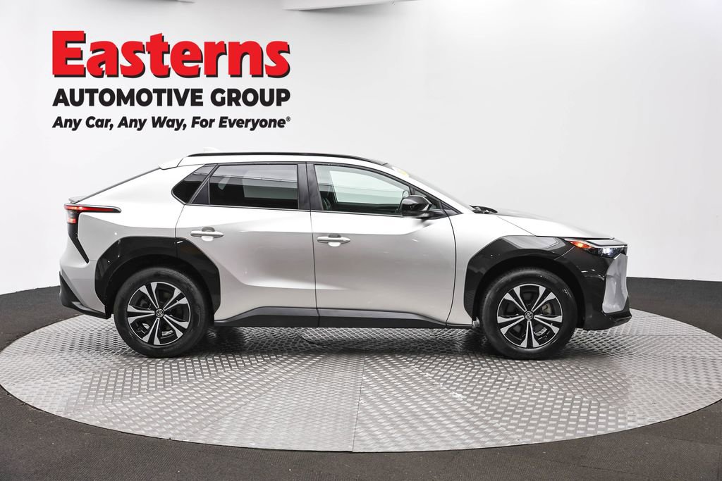Used 2024 Toyota bZ4X AWD w/ Weather Package image 4