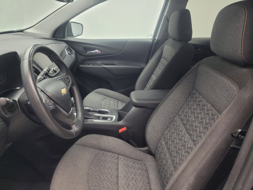 Used 2022 Chevrolet Equinox LT image 17