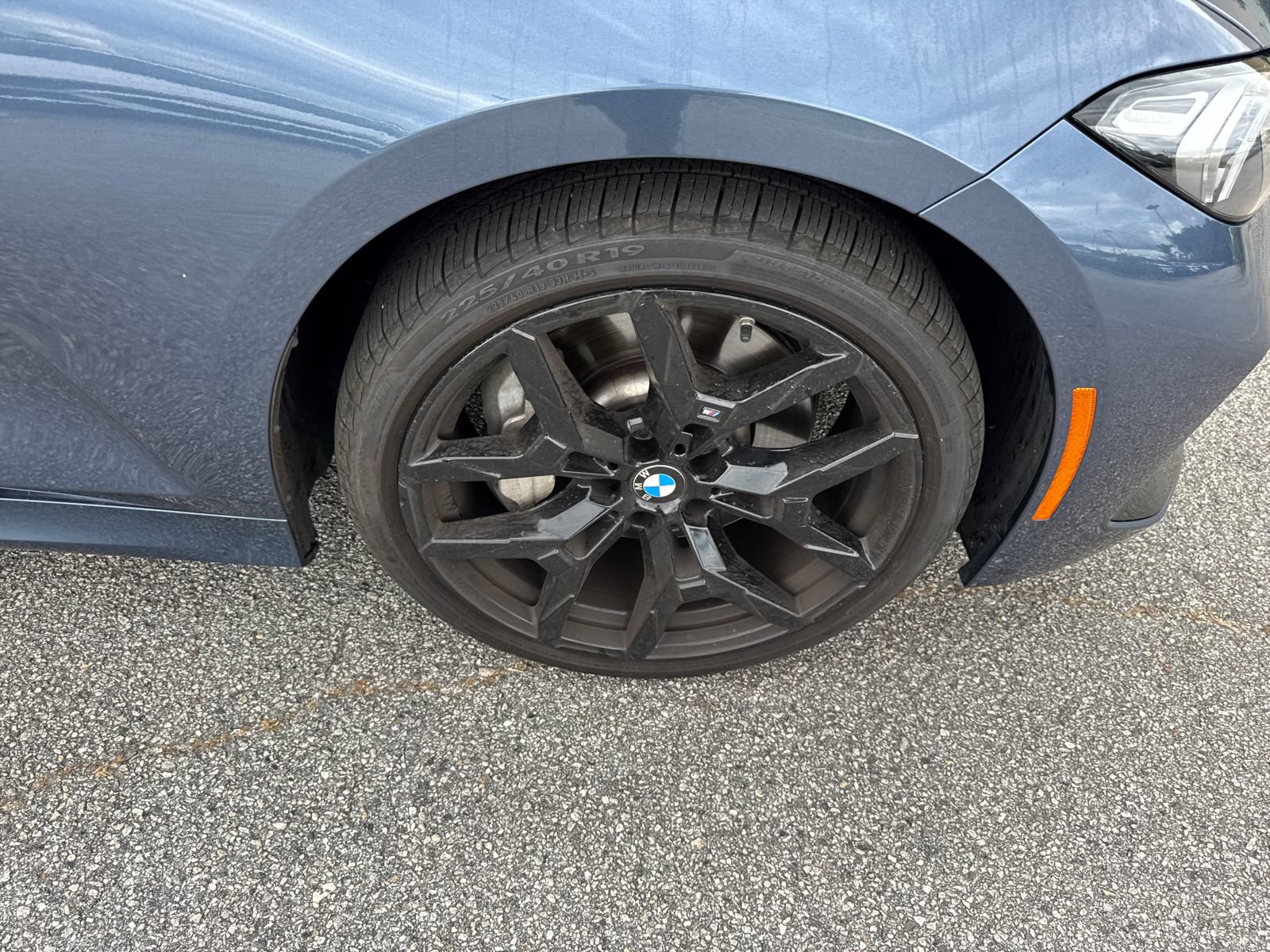 Used 2025 BMW 330i Sedan w/ M Sport Package RWD image 12