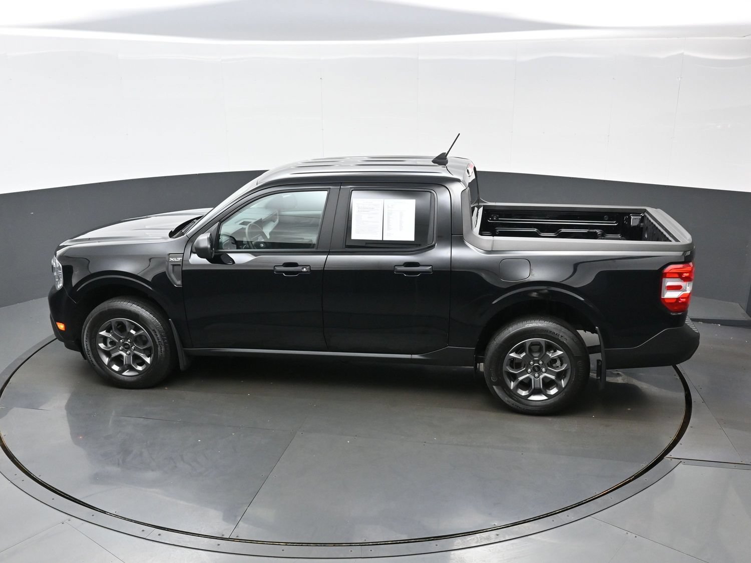 Used 2024 Ford Maverick XLT w/ Equipment Group 300A Standard AWD/4WD image 33
