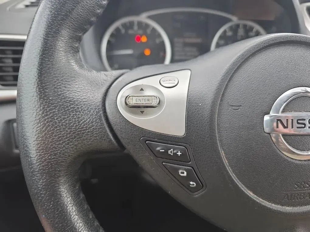 Used 2019 Nissan Sentra SV w/ Special Edition Package FWD image 20