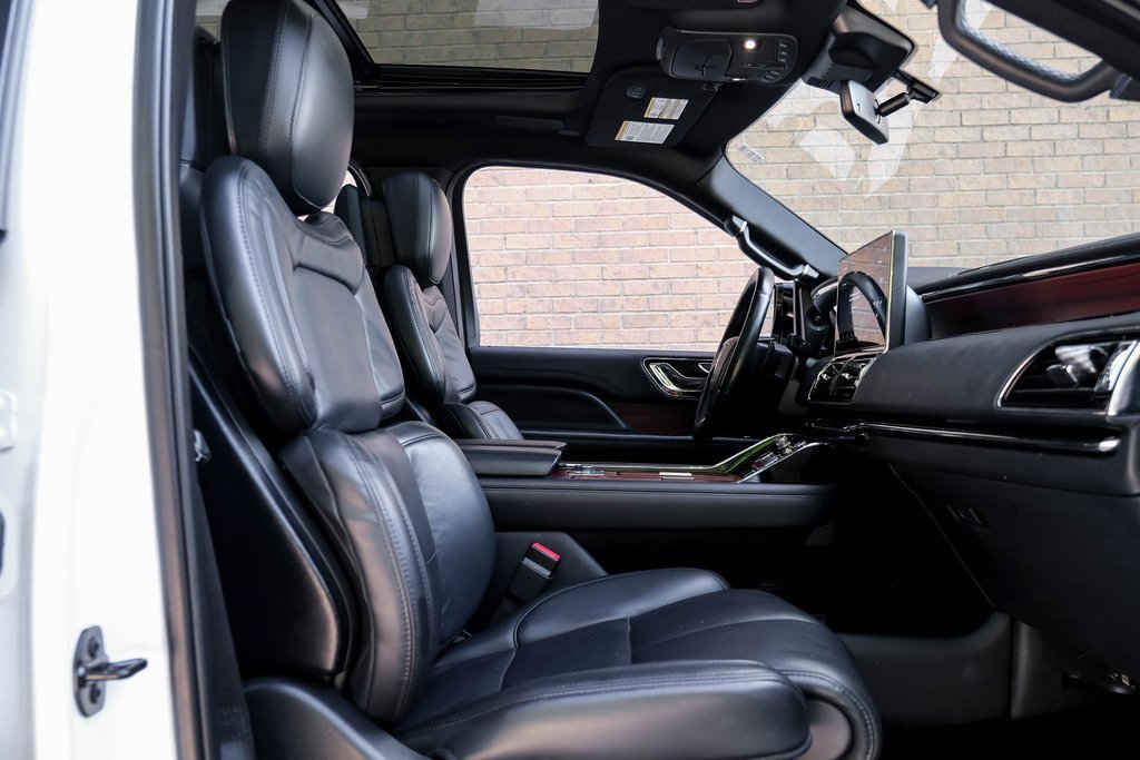 Used 2023 Lincoln Navigator L Reserve image 43