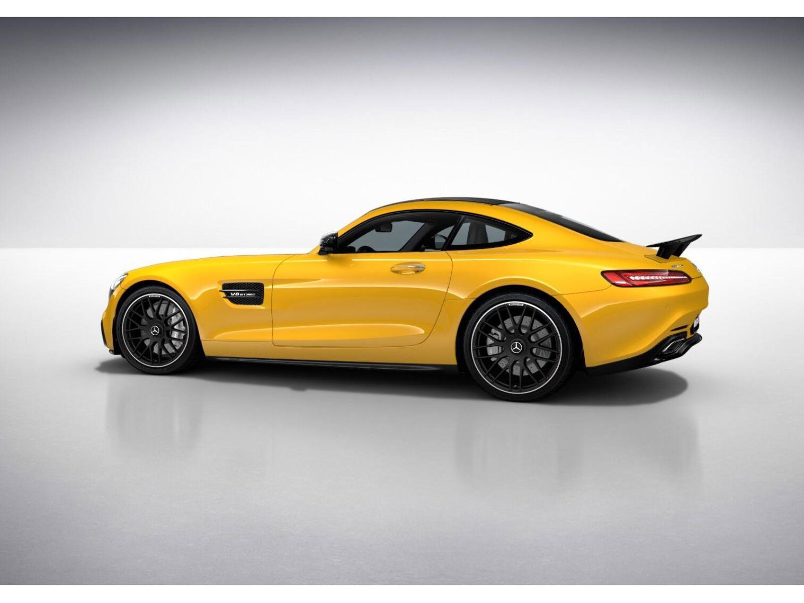 Used 2017 Mercedes-Benz AMG GT Coupe image 31