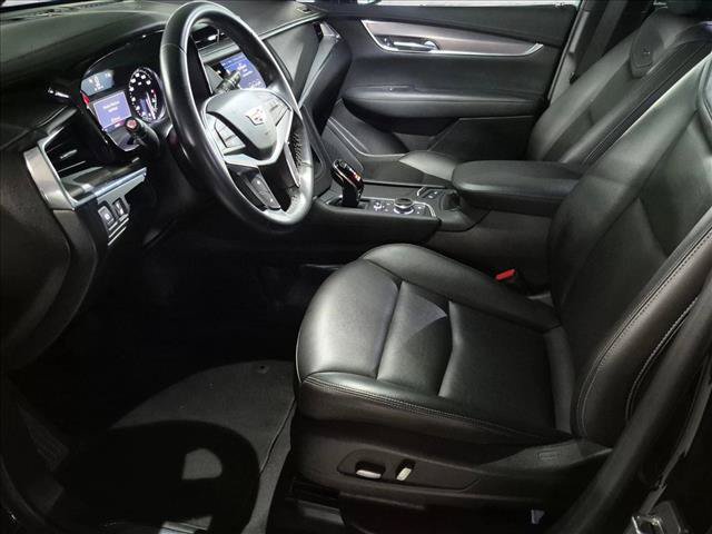 Used 2024 Cadillac XT5 Luxury FWD image 13