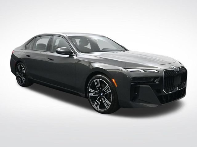 New 2026 BMW 760i xDrive AWD/4WD image 2