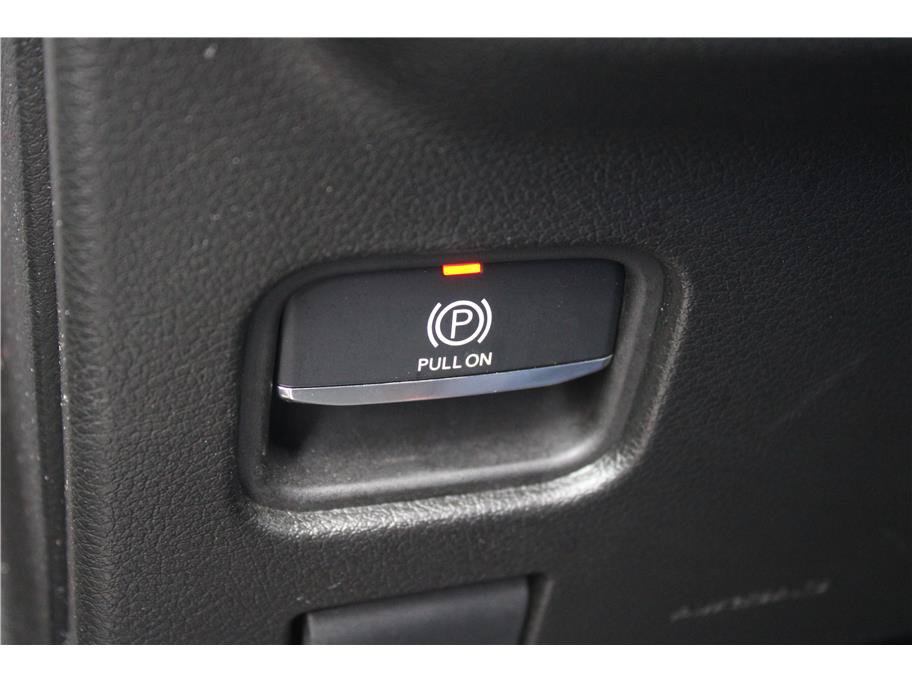 Used 2022 Jeep Grand Cherokee Overland w/ Luxury Tech Group IV AWD/4WD image 14