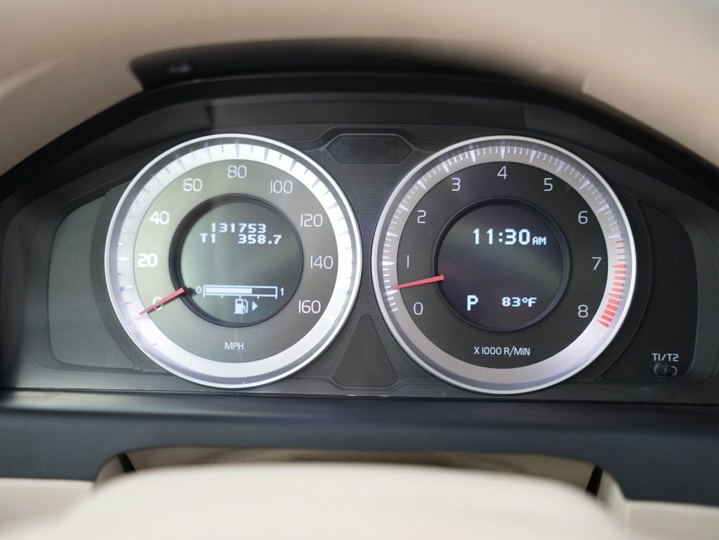 Used 2011 Volvo XC70 3.2 AWD/4WD image 14