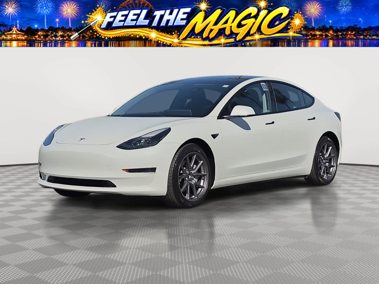 Used 2023 Tesla Model 3 Standard Range RWD image 1