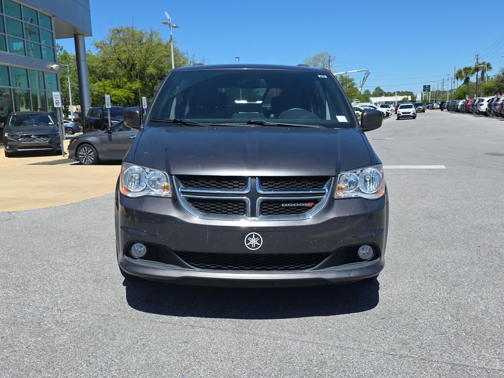 Used 2018 Dodge Grand Caravan SXT image 4