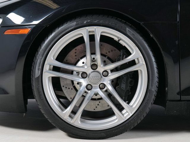 Used 2011 Audi R8 V8 AWD/4WD image 35